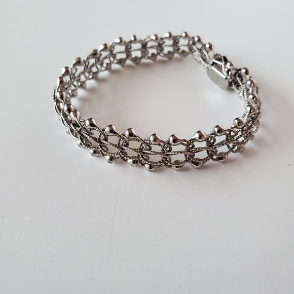 Vintage sterling ornate circle link bracelet - Picture 1 of 7